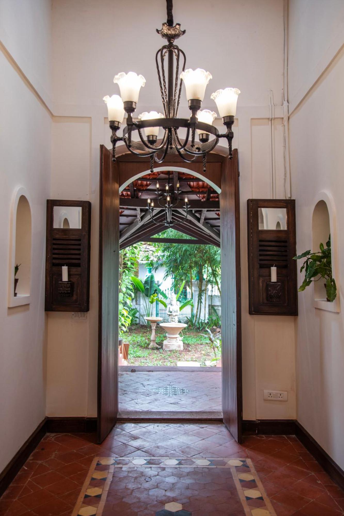 Lamrin Ucassaim Goa An Indo Portuguese Hotel Moira Экстерьер фото